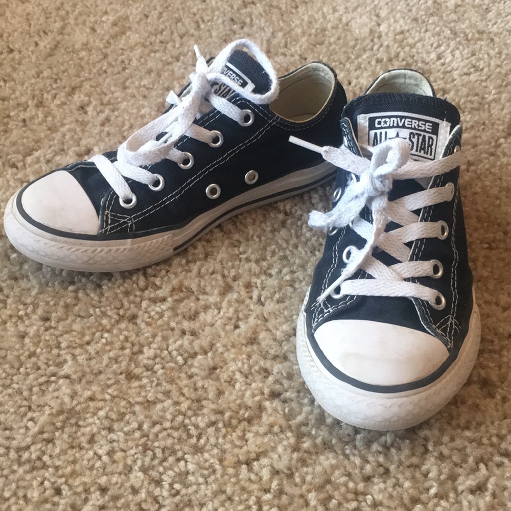 Black converse